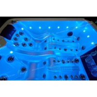 Мини СПА бассейн Joyee SPA Los Angeles