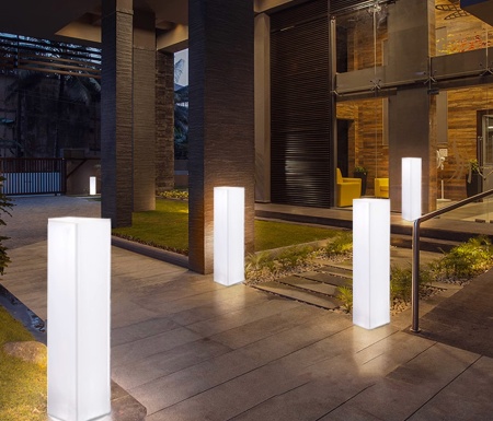 Светильник Колонна 30х60  питание от АКБ, RGB Светильник Колонна 30х60  питание от АКБ, RGB